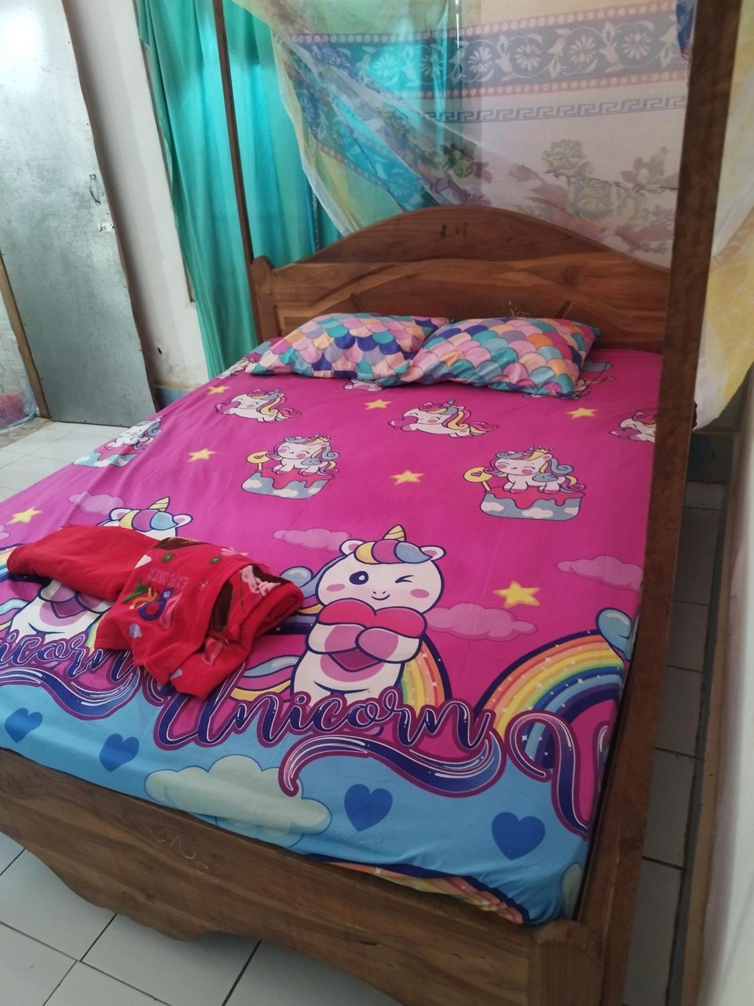 Agus Family Homestay لابوان باجو المظهر الخارجي الصورة